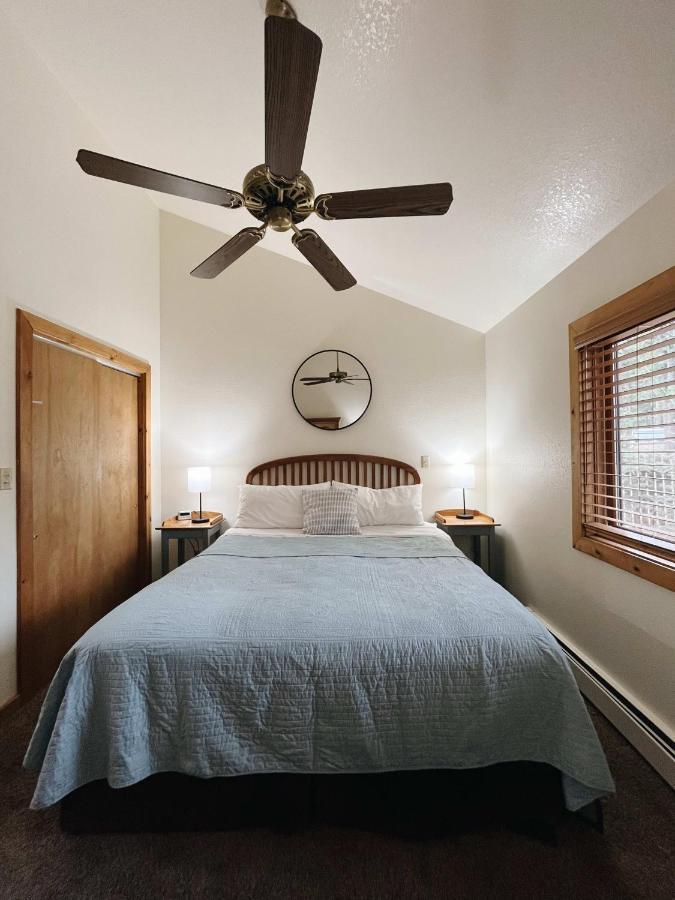 Cozy Cabin Suite Bed And Breakfast Woodland Park Eksteriør bilde